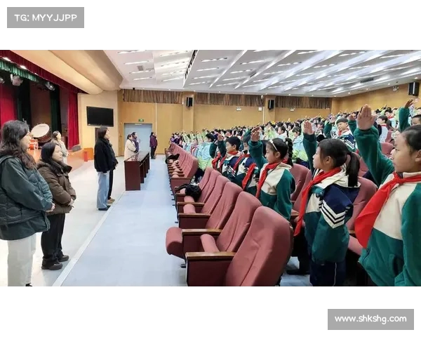 孩子们健康成长是我们共同的期望与最大心愿,携手为他们创造更美好的未来 孩子们健康成长是我们共同的期望与最大心愿,携手为他们创造更美好的未来